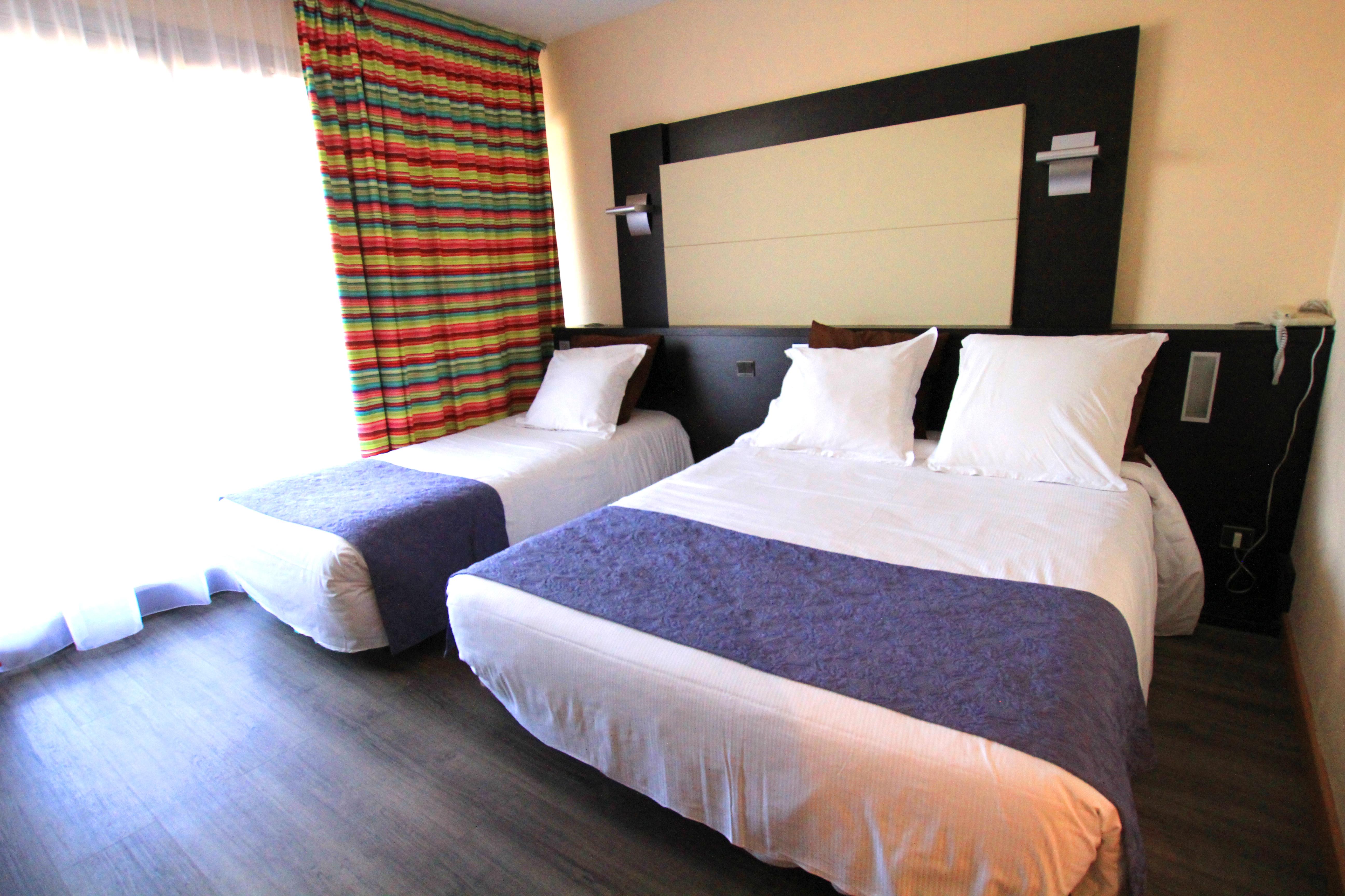 ดิ ออริจินัล ซิตี้ โฮเทล กาแล็กซี สนามบินนีซ Hotel แซ็งต์-โลร็อง-ดู-วาร์ ภายนอก รูปภาพ